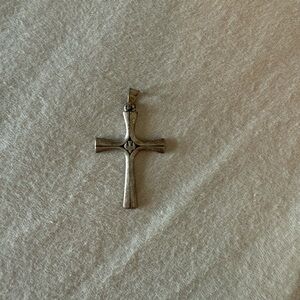 James Avery retired Silver Cross Pendant